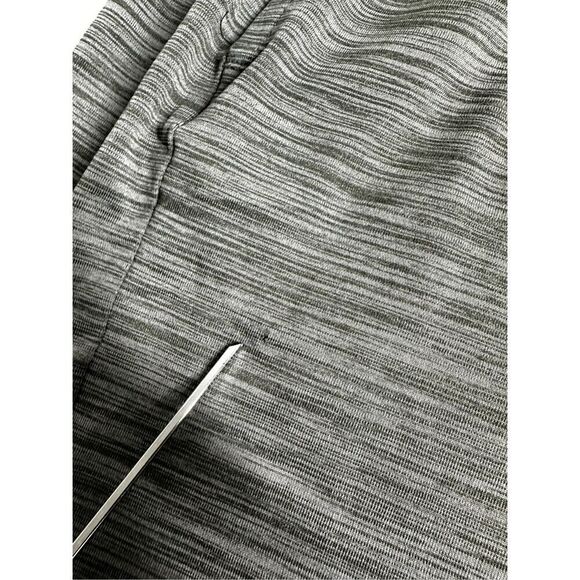 Adidas Men’s Athletic Shorts Gray Size L See Description - Picture 4 of 11